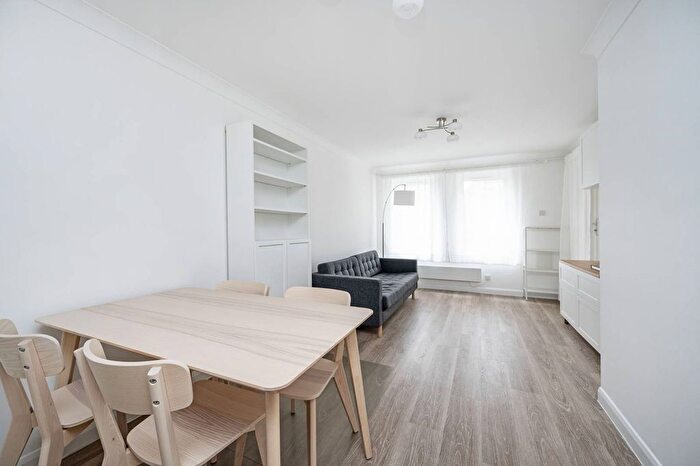 1 Bedroom Flat To Rent In Backchurch Lane, Aldgate, London, E1