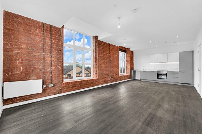 2 Bedroom Flat To Rent In Cotton Gardens, Union Mill, Vernon Street, Bolton, BL1