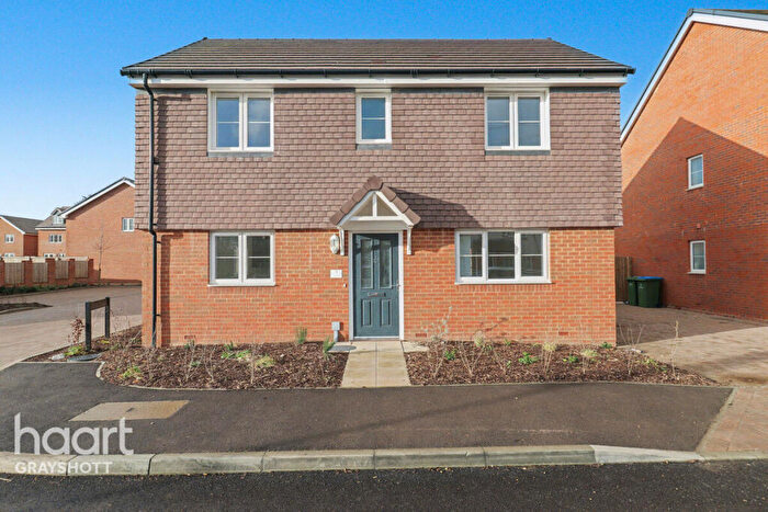 3 Bedroom Detached House For Sale In Ticcan Drive, Fareham, PO14