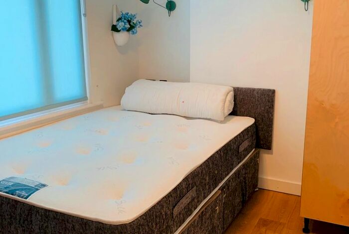 Studio To Rent In Philbeach Gardens, Earls Court, London SW5