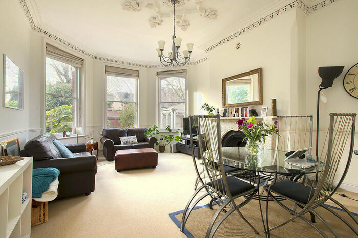 2 Bedroom Apartment To Rent In Park Drive, The Park, NG7