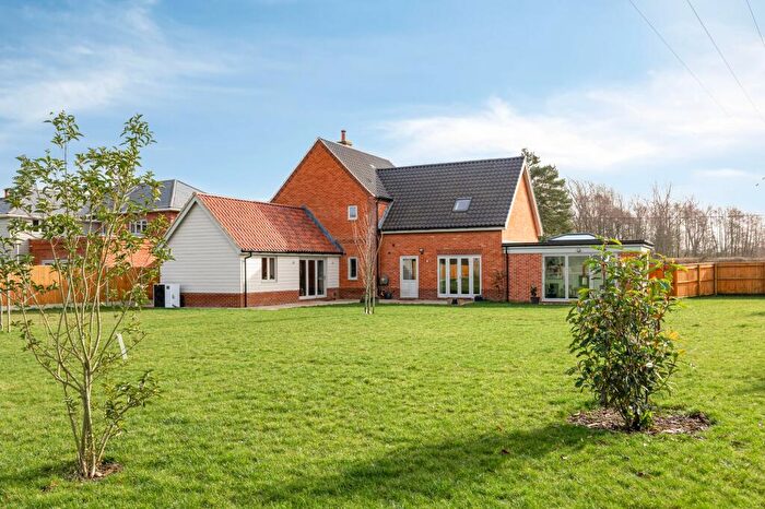 4 Bedroom Detached House For Sale In Ovington Road, Saham Toney, IP25