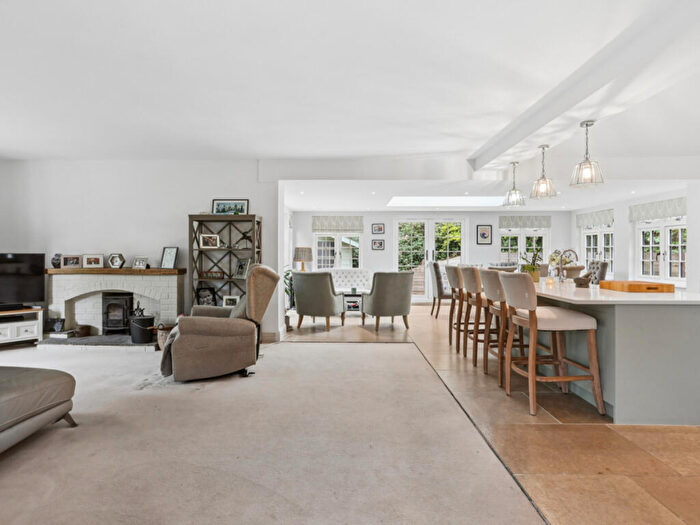 3 Bedroom Detached Bungalow For Sale In Frensham Road, Farnham, GU10