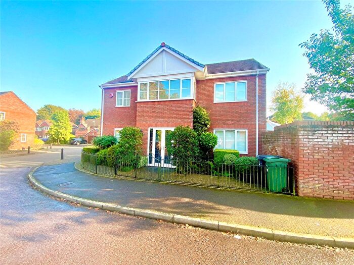 4 Bedroom Detached House For Sale In Fitzharding Road, Pill, Bristol, Somerset, BS20
