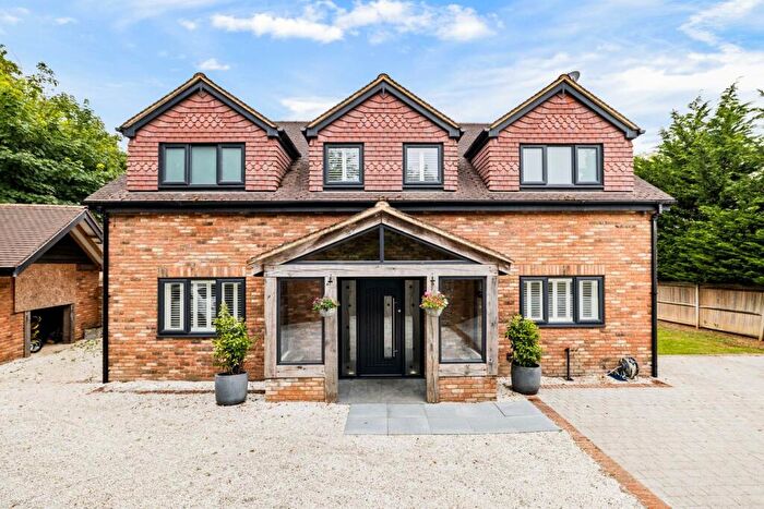 4 Bedroom Detached House For Sale In Canterbury Road, Lydden, Dover, CT15