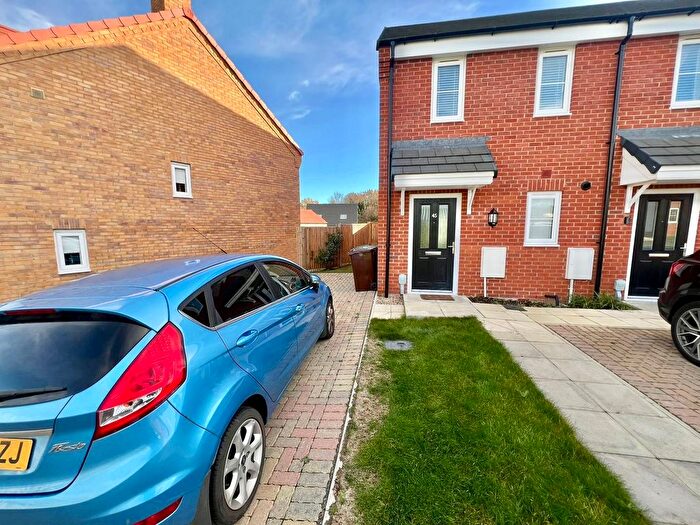 2 Bedroom Terraced House To Rent In Oak Tree Lane, Hellesdon, Norwich, NR6