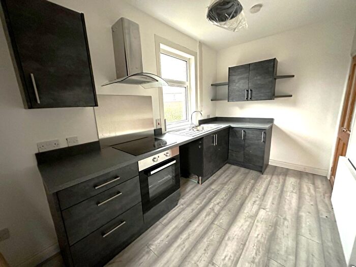 3 Bedroom Property To Rent In Whinney Moor Avenue, Wakefield, WF2