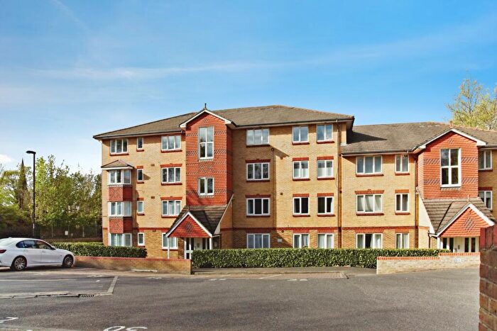 1 Bedroom Flat For Sale In Muggeridge Close, South Croydon, CR2