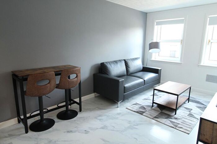 1 Bedroom Flat To Rent In Nelson Court, Off King Street, First Floor, AB24