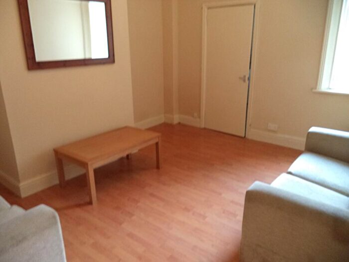 2 Bedroom Flat To Rent In Dinsdale Road, Sandyford, NE2