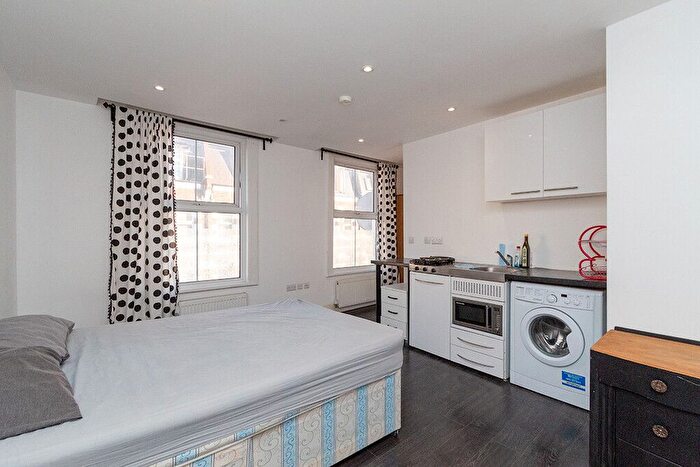 Studio To Rent In North End Road, West Kensington, London, W14