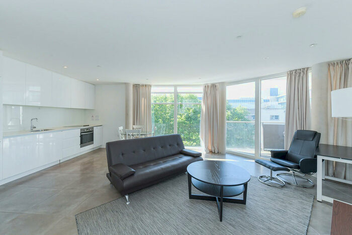 2 Bedroom Flat To Rent In Nottingham One, Canal Street, The City, Nottingham, NG1