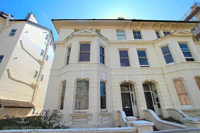 1 Bedroom Flat To Rent In St. Aubyns, Hove, BN3