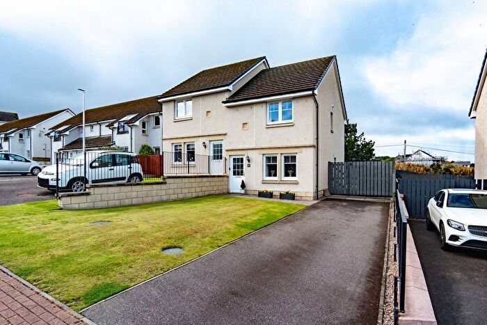 2 Bedroom Semi-detached House For Sale In Wade's Circle, Inverness, IV2