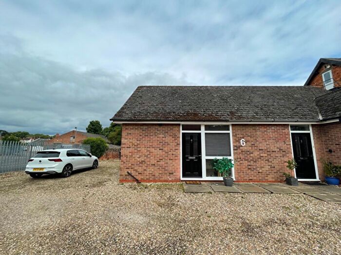 2 Bedroom Bungalow To Rent In Eastgate, Sleaford, NG34
