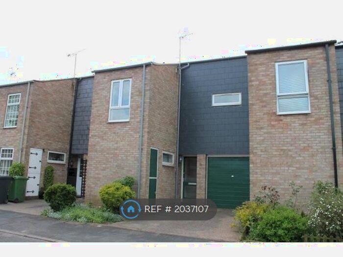 3 Bedroom Terraced House To Rent In Grenfell Close, Leamington Spa, CV31