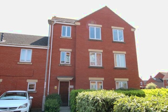 2 Bedroom Flat To Rent In Countess Avenue, Bridgwater, TA6