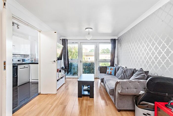 2 Bedroom Flat To Rent In Essex Roaad |, N1