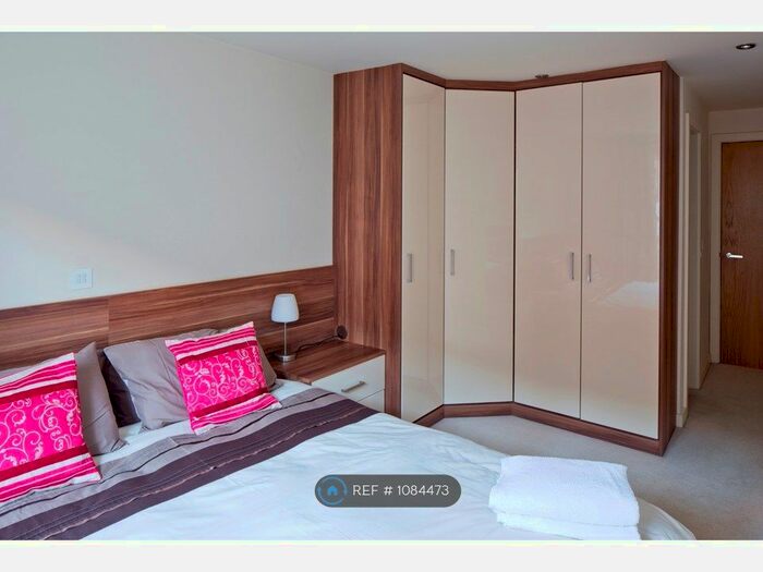 2 Bedroom Flat To Rent In Dock Street, Hull HU1