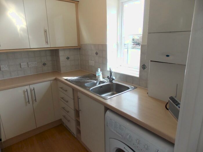 2 Bedroom Apartment To Rent In Pooles Wharf Court, Bristol, BS8