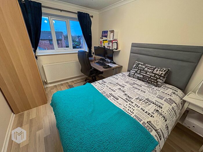 3 Bedroom Link Detached House For Sale In Falstone Close, Birchwood, Warrington, Cheshire, WA3 - Photo 9