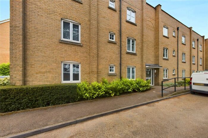 2 Bedroom Flat To Rent In Old Station Place, Chatteris, Cambridgeshire, PE16