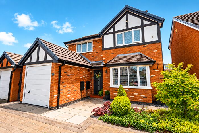 4 Bedroom Detached House For Sale In Richardson Close, Freckleton, Preston, PR4