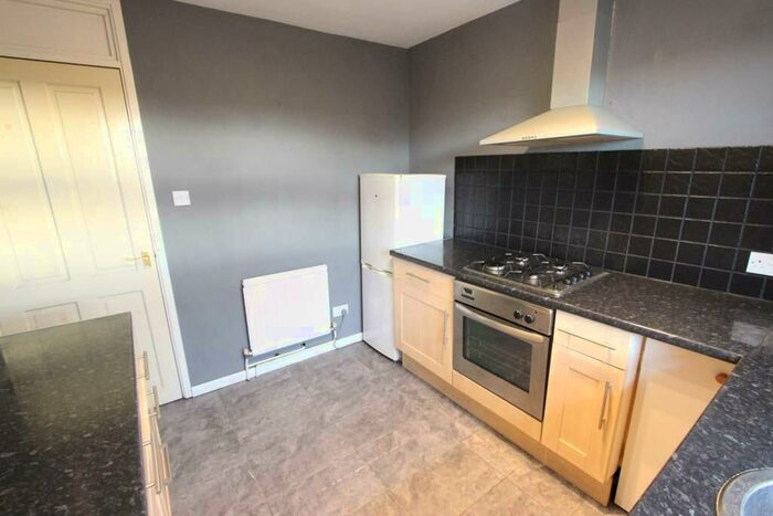 1 Bedroom Apartment To Rent In Athelstan Walk North, Welwyn Garden City, AL7