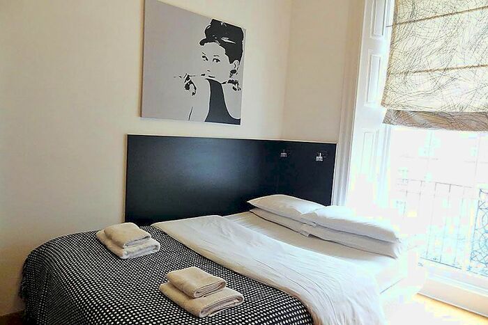 Studio To Rent In Cartwright Gardens, Bloomsbury, London, WC1H