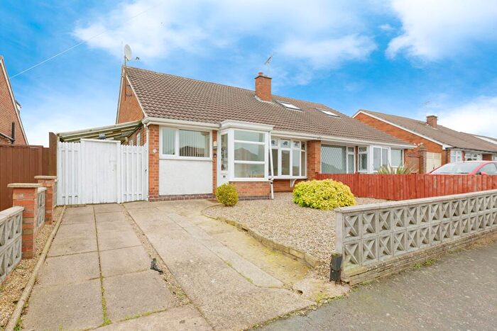 3 Bedroom Bungalow For Sale In Grass Acres, Leicester, Leicestershire, LE3