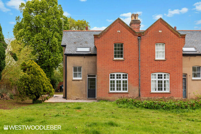3 Bedroom Cottage To Rent In Church End, Little Hadham, SG11