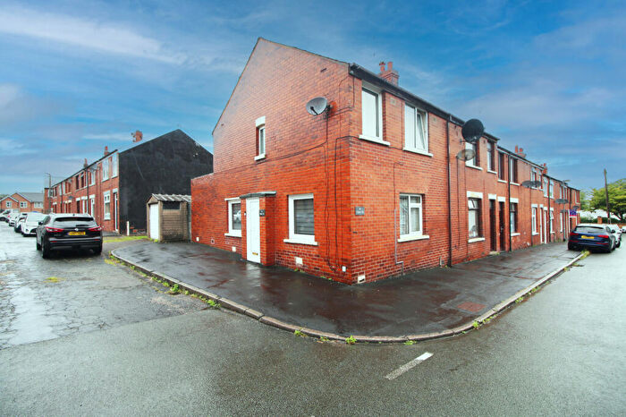 3 Bedroom End Of Terrace House For Sale In Dyer Street, Kirkham, PR4