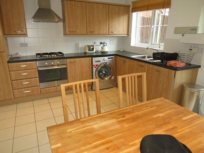 4 Bedroom House To Rent In Lower Cape, Warwick, CV34