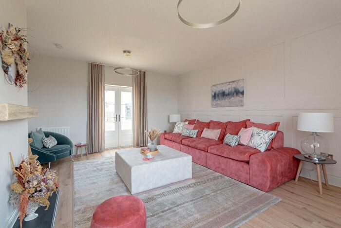 3 Bedroom End Of Terrace House For Sale In Greenlaw Road, Stonehaven, AB39