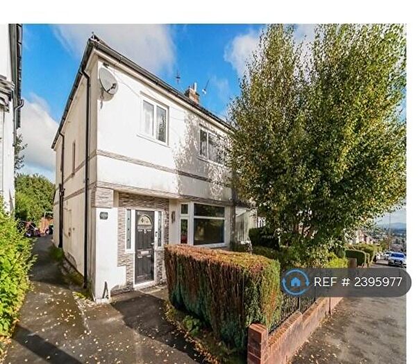 4 Bedroom Semi-Detached House To Rent In St. James's Road, Blackburn, BB1