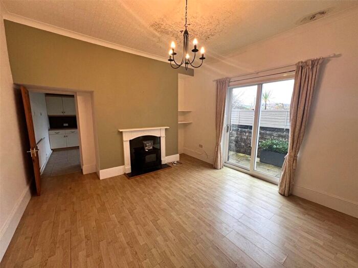 2 Bedroom End Of Terrace House For Sale In New Road, Llanelli, Carmarthenshire, SA15