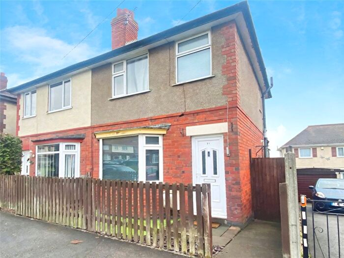 3 Bedroom Semi Detached House To Rent In Hollystitches Road, Nuneaton, Warwickshire, CV10