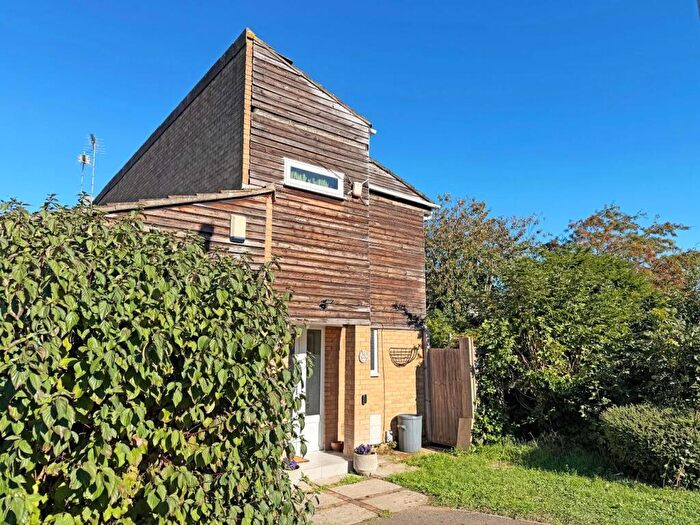 3 Bedroom End Of Terrace House For Sale In Bardney, Orton Goldhay, Peterborough, PE2