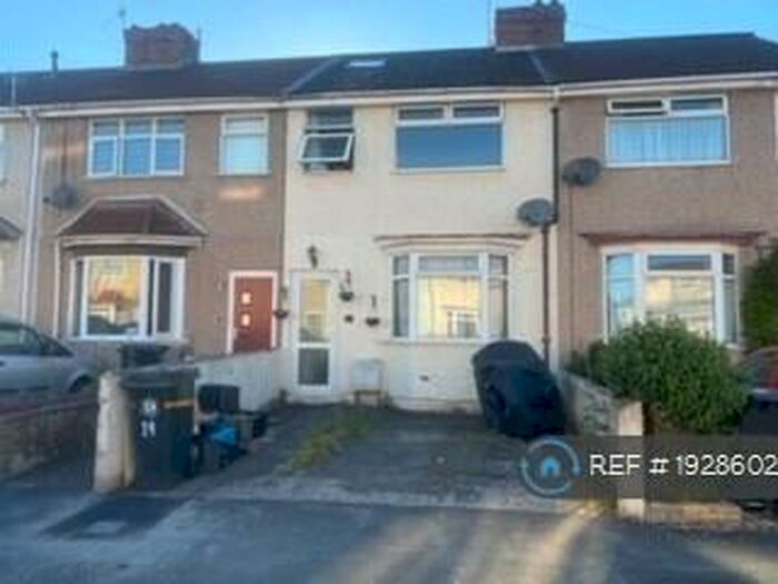 4 Bedroom Terraced House To Rent In Somermead, Bristol, BS3