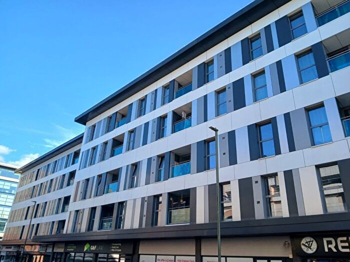 1 Bedroom Flat To Rent In Cromwell Road, Redhill, RH1