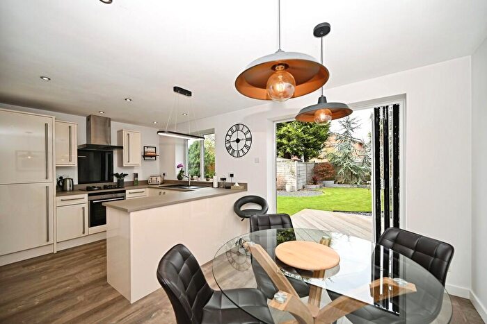 4 Bedroom Detached House For Sale In Buccleuch Close, Dunchurch, Rugby, CV22