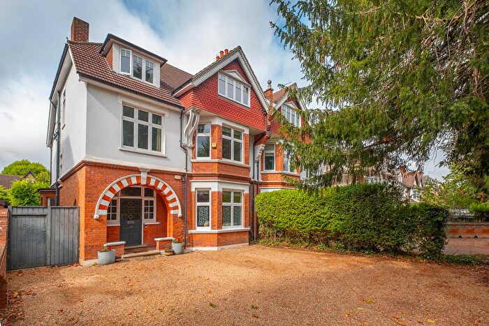 6 Bedroom Semi-Detached House For Sale In Richmond Road, Kingston Upon Thames, KT2