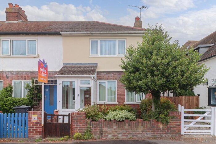 2 Bedroom End Of Terrace House For Sale In Station Road, Minster, Ramsgate, Kent, CT12