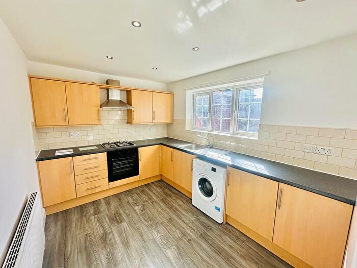 5 Bedroom Semi-Detached House To Rent In West Avenue, Westerhope, NE5
