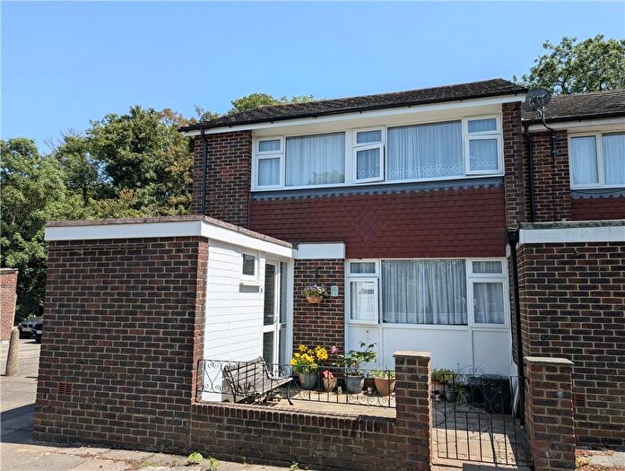 3 Bedroom End Of Terrace House For Sale In Stalisfield Place, Downe, Orpington, Kent, BR6