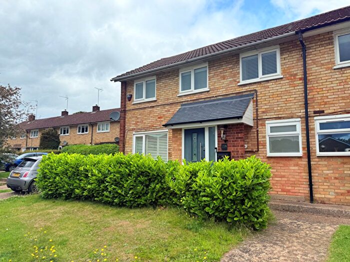 3 Bedroom Property To Rent In Howlands, Welwyn Garden City, AL7