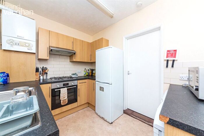 4 Bedroom Terraced House To Rent In Bernard Road, Brighton, BN2