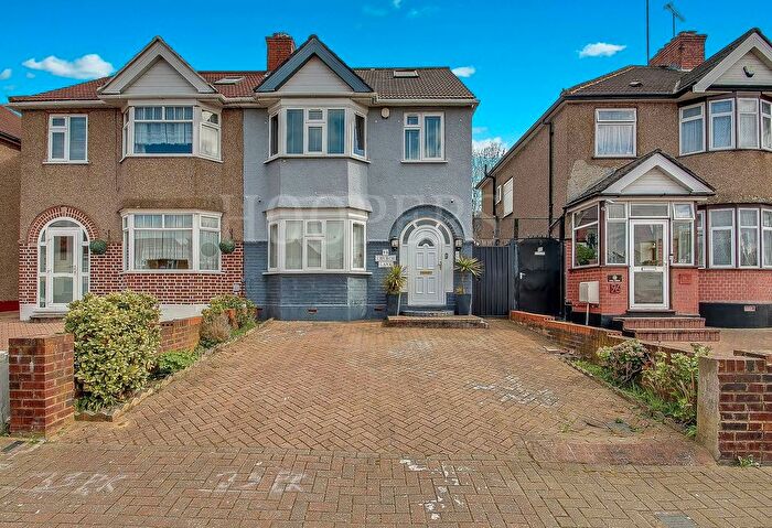 5 Bedroom Semi-Detached House For Sale In Church Lane, London, NW9