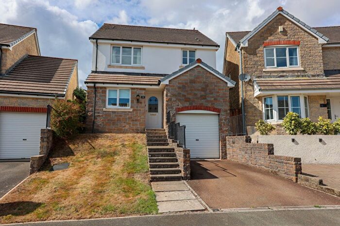 3 Bedroom Detached House For Sale In Retallick Meadows, St Austell, PL25