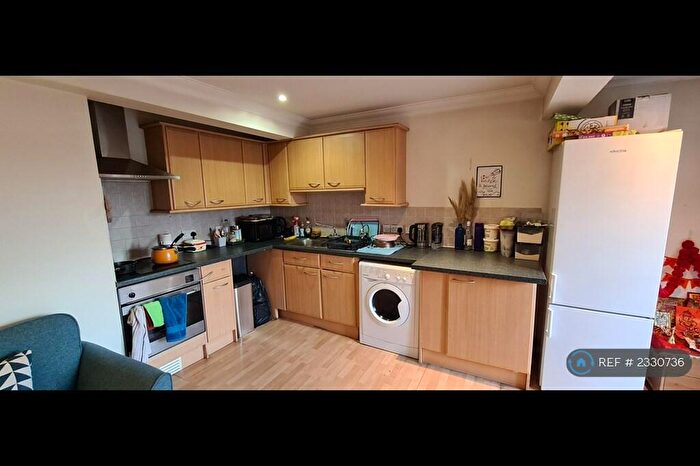 1 Bedroom Flat To Rent In Emporium Court, Swindon, SN1